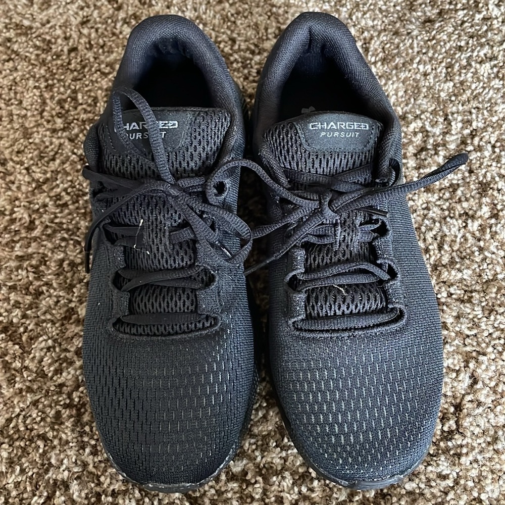 Under Armour Sneakers